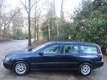 Volvo V70 - 2.4 Comfort Line , Elegance, Leer, Estate line, Afn. Trekhaak, 2e Eigenaar, APK 11-2019. - 1 - Thumbnail