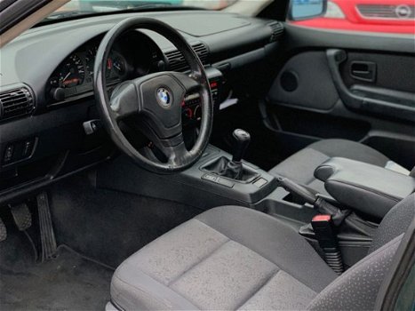 BMW 3-serie Compact - 316i Executive/Stuurbkr/Airco/APK01-2020 - 1