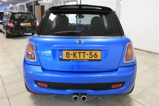 Mini Mini Cooper - 1.6 S Chili / XENON / SCHUIF-/KANTELDAK / NAVI / 1/2 LEDER / +++ - 1