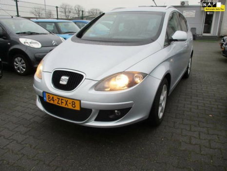 Seat Altea XL - 1.9 TDI Style Altea XL 1.9 TDI Style / VOL LEER - 1