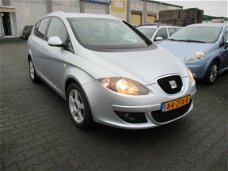 Seat Altea XL - 1.9 TDI Style Altea XL 1.9 TDI Style / VOL LEER