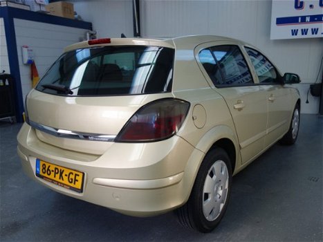 Opel Astra - 1.6 Enjoy Intropakket. AIRCO.CRUISE C. NETTE AUTO - 1