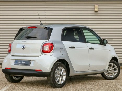 Smart Forfour - 52 kW business solution - 1