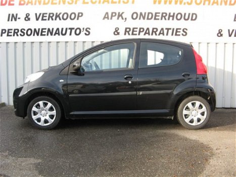 Peugeot 107 - XS 1.0 12V Vvti Airco + elektr.pakket+NAP NL auto - 1