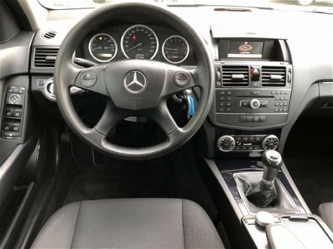 Mercedes-Benz C-klasse Estate - 180 K PDC/Trekhaak/Navi/17inch - 1