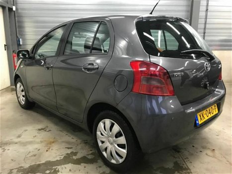 Toyota Yaris - 1.3 VVTi Sol NAP 5drs AIRCO NAVI PDC zeer luxe uitvoering - 1