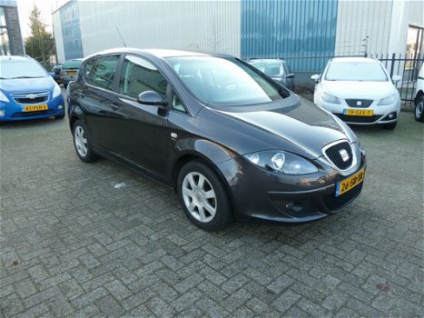 Seat Toledo - 2.0 FSI Stylance CLIMA CRUISE LMV 5DRS HOOGZITTER MISTLAMP V+A ELECTR RAMEN V+A ARMSTE - 1