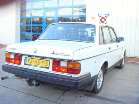 Volvo 240 - GL 2.3 - 1