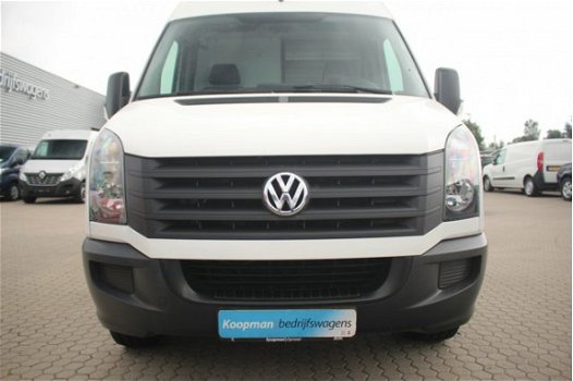 Volkswagen Crafter - 35 2.0TDI 109pk L2H2 | Park. sens. | Trekhaak | Parrot | Inrichting | Kluis | L - 1