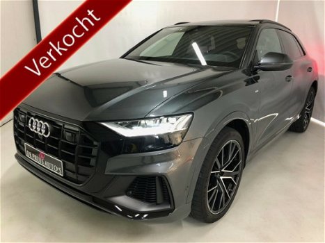 Audi Q8 - 50 TDI 2x S Line ACC Luchtv Pano 22 Inch 360 ° Camera St. Kachel Soft Close - 1