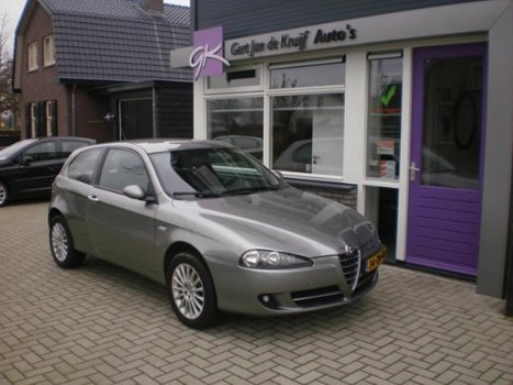 Alfa Romeo 147 - 2.0 T.Spark Business Pro - 1