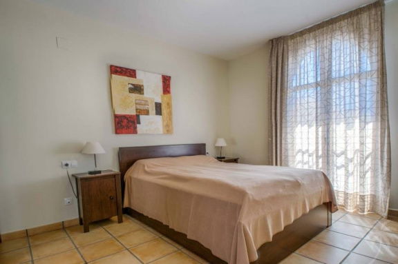 Keurig appartement in ALBIR met balkon bij zwembaden - Afbeelding 5