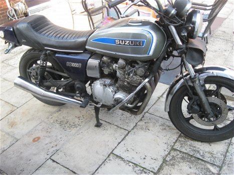 Suzuki GS1000 - 2