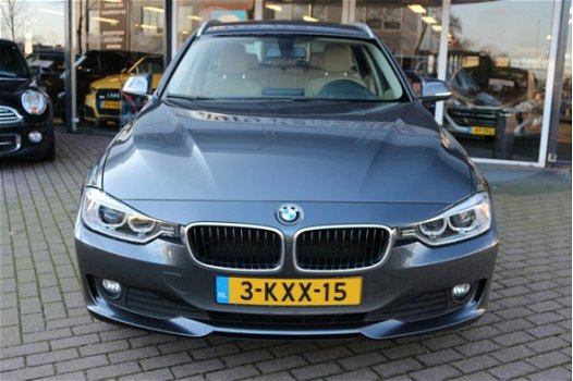 BMW 3-serie Touring - 316i Executive Groot Navigatie Xenon Leder Connect Drive - 1