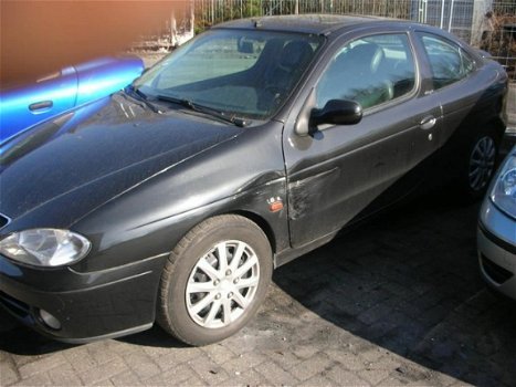 Renault Mégane Coupé - 1.6-16V Privilège - 1