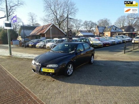 Alfa Romeo 156 - 2.4 JTD Distinctive - 1