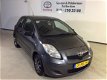 Toyota Yaris - 1.0 VVTi Airco, groot navi - 1 - Thumbnail