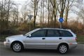 Volvo V40 - 2.0 Luxury CLIMA/CRUISE NIEUWSTAAT DEALER ONDERHOUDEN YOUNGTIMER - 1 - Thumbnail