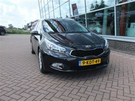 Kia Cee'd - 1.6 BUSS. PACK NAVI 7 JR GARANTIE - 1