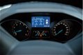 Ford Focus - 1.6 EcoB. 150PK Titanium 1500KG Trekken #NAVI #XENON - 1 - Thumbnail