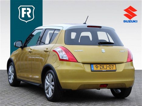 Suzuki Swift - 1.2 Exclusive EASSS Climate controle / Cruise controle / Navigatie - 1