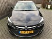 Opel Astra - Sedan 1.7CDTI 131PK H6 Navi, 1/2Leer, Parkeersensoren V+A, Zeer luxe - 1 - Thumbnail