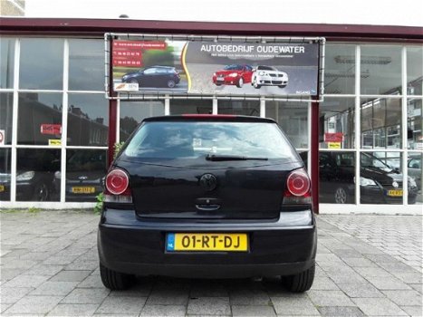 Volkswagen Polo - 1.4 TDI Sportline - 1