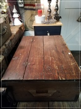 Prachtige oude houten kist - 2