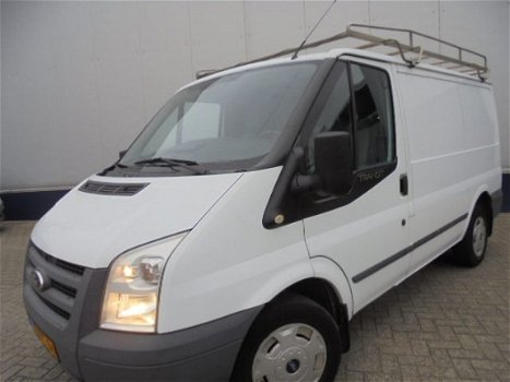 Ford Transit - 2.2 260S VAN LR 85 DPF 4.23 Trekh. Imperial - 1