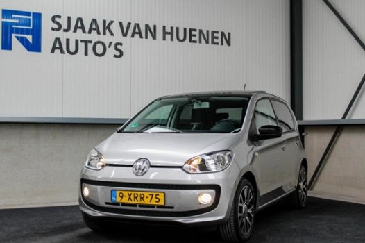 Volkswagen Up! - 1.0 groove up BlueMotion ✅5-Deurs 1e Eig|NL|DLR|Panoramadak|Leder|NAVI|LM|Fietsdrag - 1