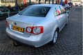 Volkswagen Jetta - 1.6 Comfortline | Lederen bekleding | Airco | Navigatie | Climate control - 1 - Thumbnail