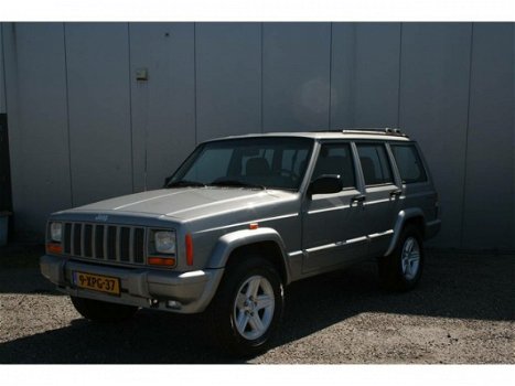 Jeep Cherokee - 4.0 Automaat - 1