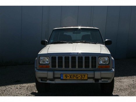 Jeep Cherokee - 4.0 Automaat - 1