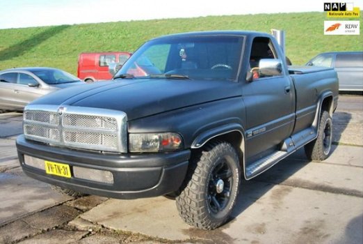 Dodge Ram 2500 - 8.0 Magnum - V10 // - 1