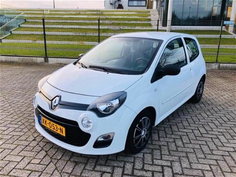 Renault Twingo - 1.2 16V Acces , Boekjes, Cruisecontrole, Airco, Audiosysteem - 1