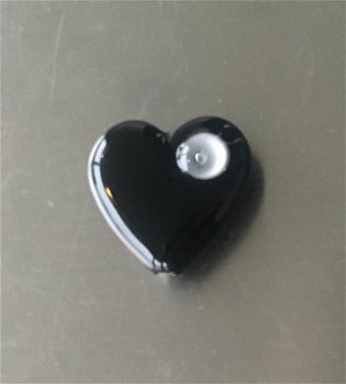 Handgemaakt zwart hartje met witte luchtbel van glas NIEUW. - 1