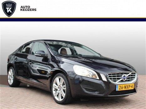 Volvo S60 - 2.0T INTRO EDITION Navigatie Leer 18