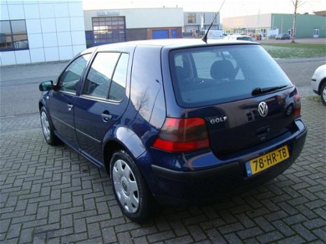 Volkswagen Golf - 1.4-16V Trendline - 1