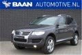 Volkswagen Touareg - 3.0 V6 TDI 240pk Highline Schuifdak Leder - 1 - Thumbnail