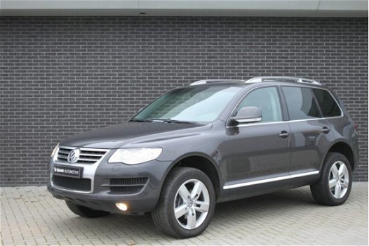 Volkswagen Touareg - 3.0 V6 TDI 240pk Highline Schuifdak Leder - 1