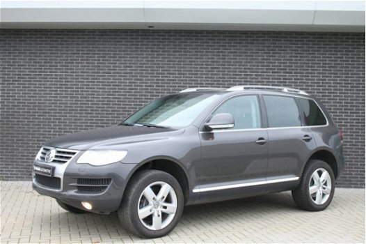 Volkswagen Touareg - 3.0 V6 TDI 240pk Highline Schuifdak Leder - 1