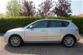 Mazda 3 - 3 1.6 Active Cruise Climate Control El Pakket Nwe APK 2e Eigenaar - 1 - Thumbnail