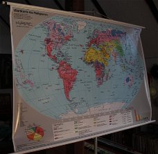 Schoolkaart van de wereld.