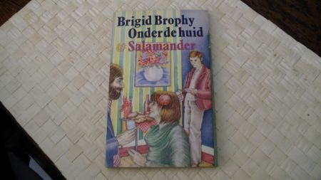 Brigid Brophy...Onder de huid - nr. 1