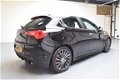 Alfa Romeo Giulietta - 1.4 T Executive|Automaat|Xenon|Led|NL Auto|NAP|Leder|19