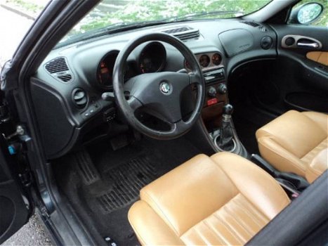 Alfa Romeo 156 - 2.5 V6 24V Q-System Distinctive Nw-Apk - 1