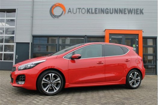 Kia Cee'd - 1.0 T-GDi GT-Plusline 120pk NAVI / CAMERA / PANORAMADAK / PARKEEERSENSOREN - 1