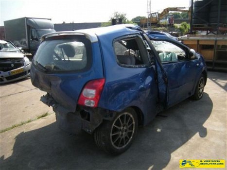 Renault Twingo - 1.2 TCE GT SPORT UITVOERING ZWARE SCHADE - 1