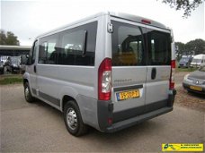 Peugeot Boxer - Combi L1H1 330 HDi 110