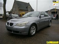 BMW 5-serie - 530i Executive NAVI / LEER